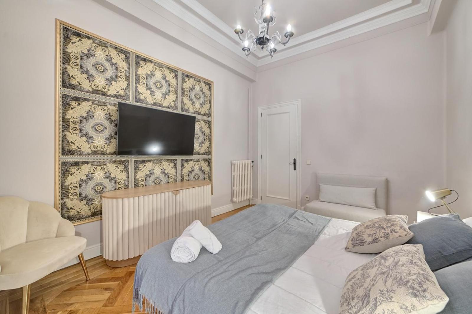 Appartamento TuApartamento - Zapateria 45 Pamplona Esterno foto