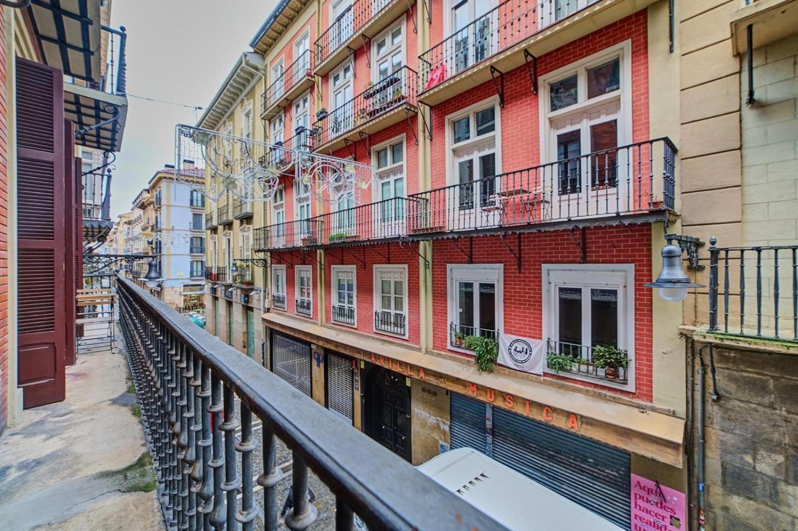 Appartamento TuApartamento - Zapateria 45 Pamplona Esterno foto