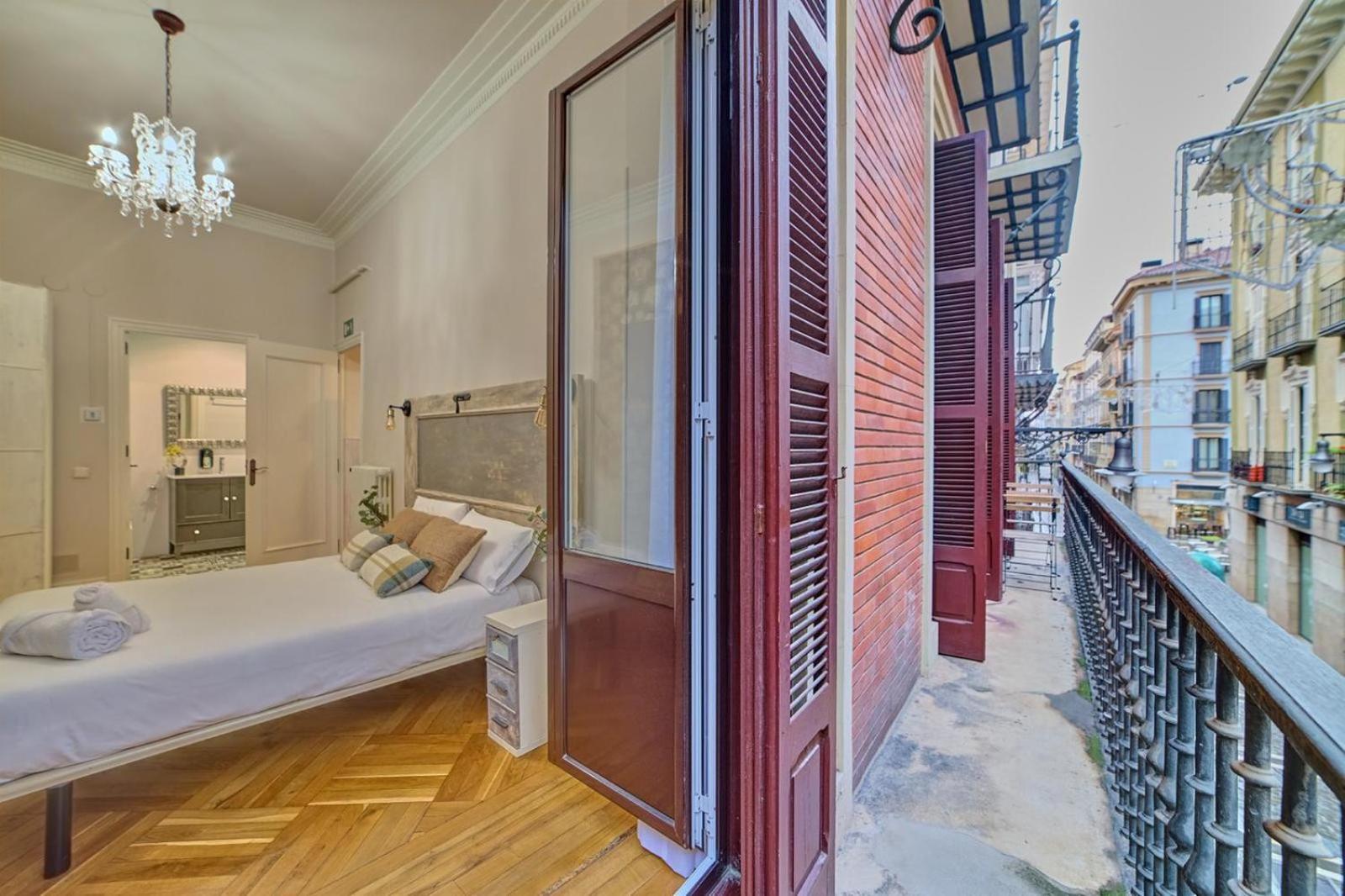 Appartamento TuApartamento - Zapateria 45 Pamplona Esterno foto