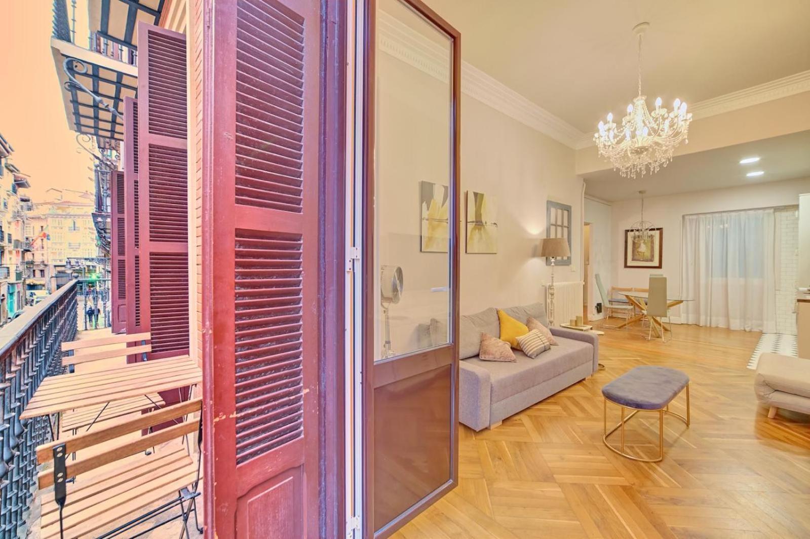 Appartamento TuApartamento - Zapateria 45 Pamplona Esterno foto
